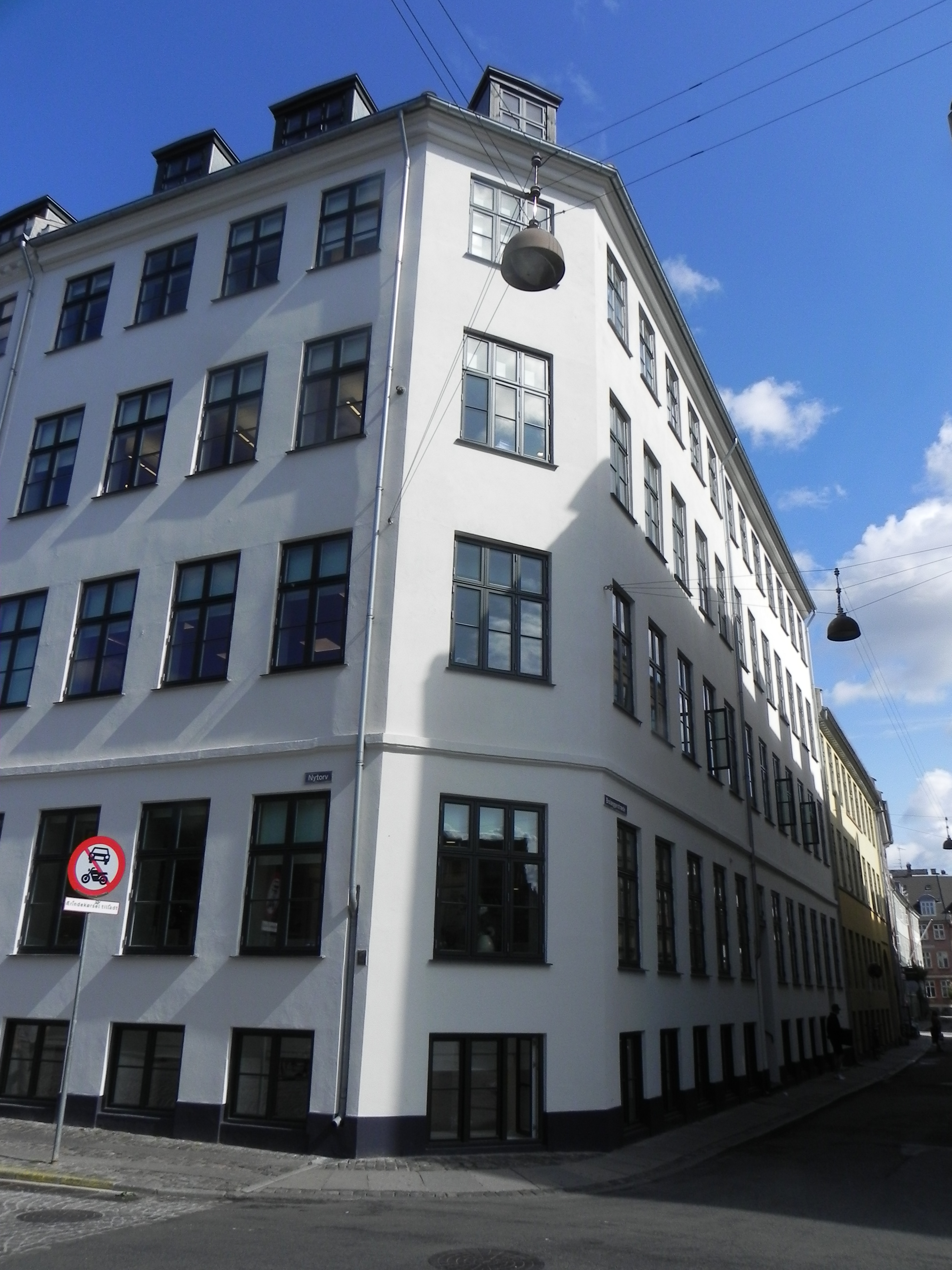 Brolæggerstræde 16 / Nytorv 11